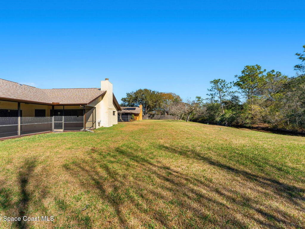 2213 Woodlawn Circle, Melbourne, FL 32934