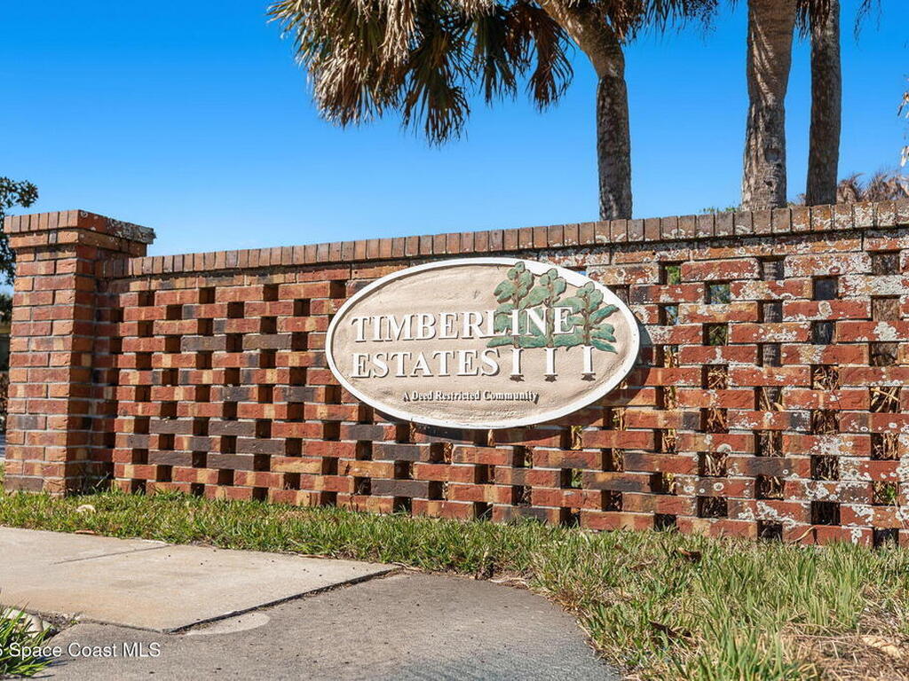 2213 Woodlawn Circle, Melbourne, FL 32934