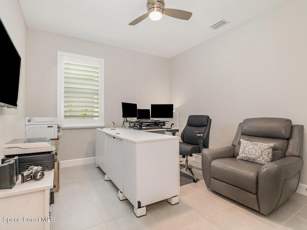 3155 Hummingbird Way, Melbourne, FL 32940