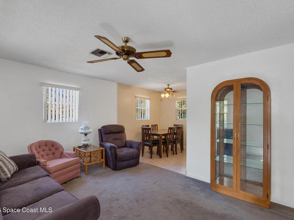 117 Acorn Terrace, Sebastian, FL 32958