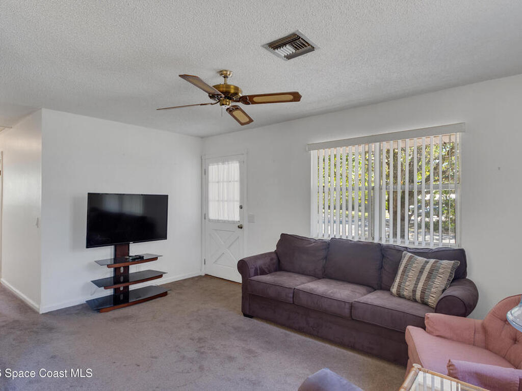 117 Acorn Terrace, Sebastian, FL 32958