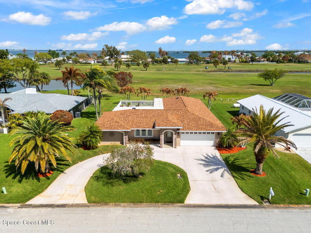 31 Fairway Drive, Cocoa Beach, FL 32931