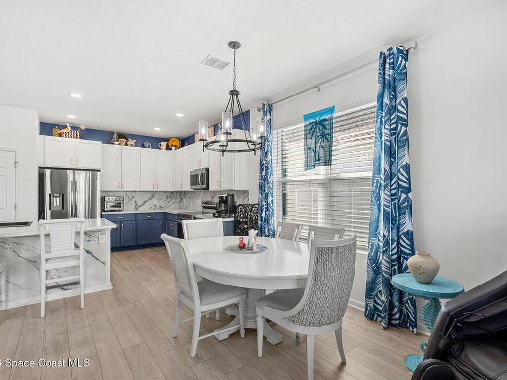 1099 Corbin Circle, Palm Bay, FL 32908