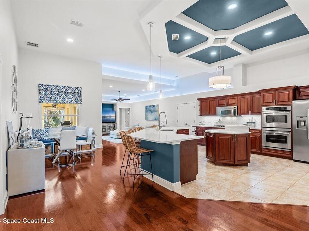 1807 Auburn Lakes Drive, Suntree, FL 32955