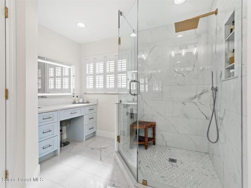 1807 Auburn Lakes Drive, Suntree, FL 32955