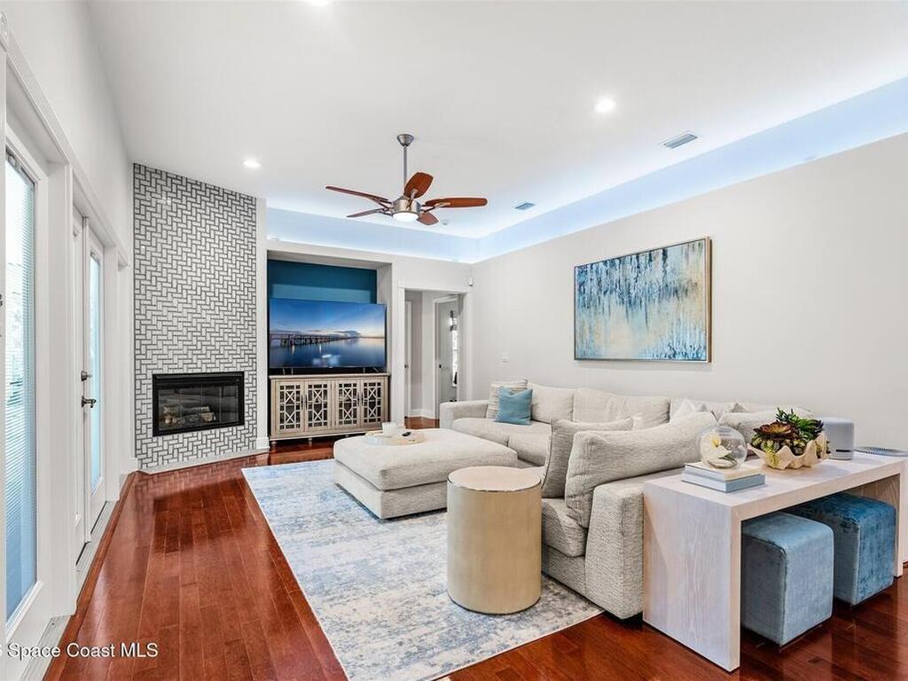 1807 Auburn Lakes Drive, Suntree, FL 32955