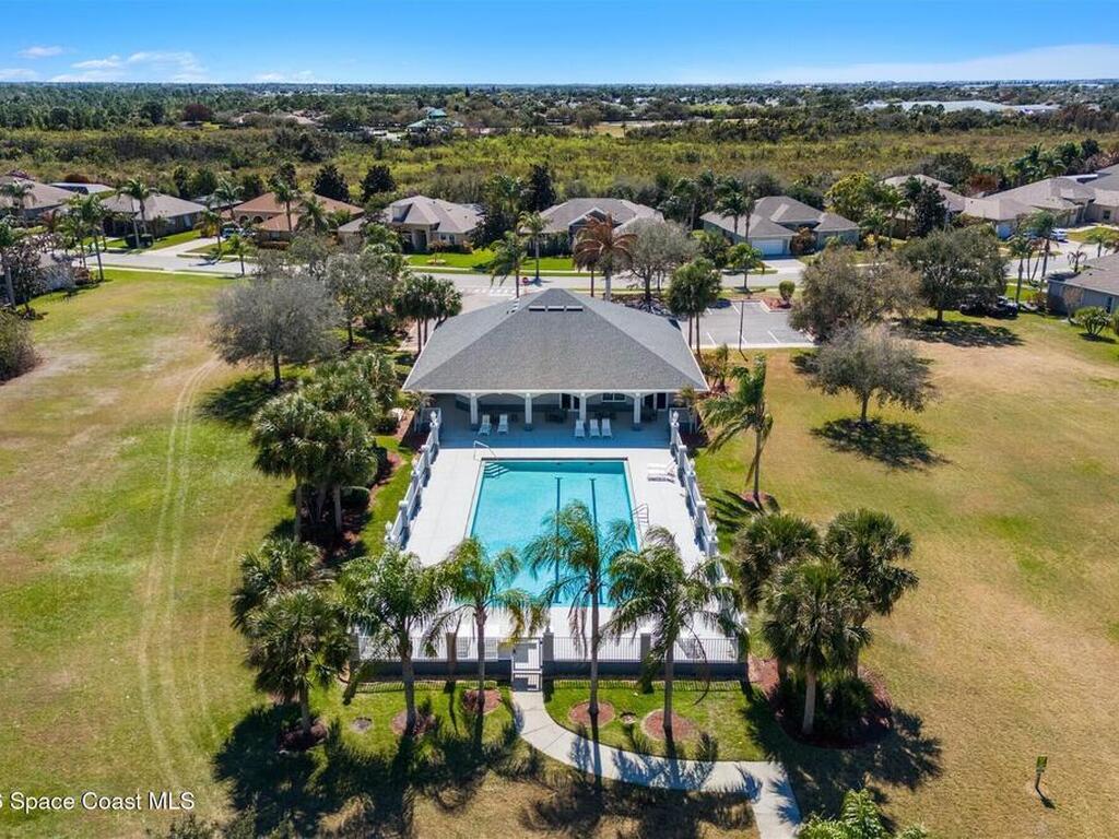 1807 Auburn Lakes Drive, Suntree, FL 32955