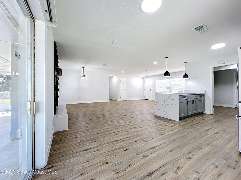 615 Hillcrest Avenue, Titusville, FL 32796