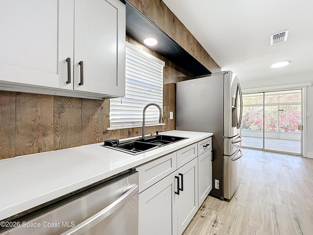 615 Hillcrest Avenue, Titusville, FL 32796