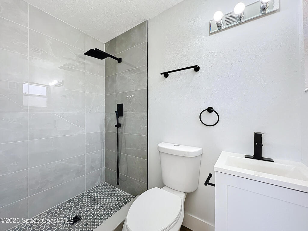 615 Hillcrest Avenue, Titusville, FL 32796