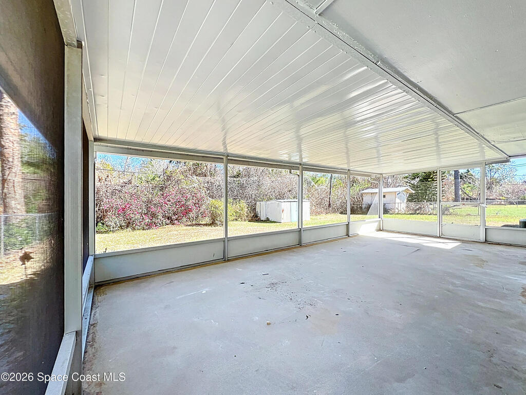 615 Hillcrest Avenue, Titusville, FL 32796