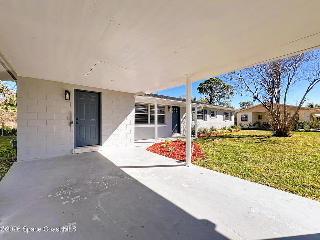 615 Hillcrest Avenue, Titusville, FL 32796