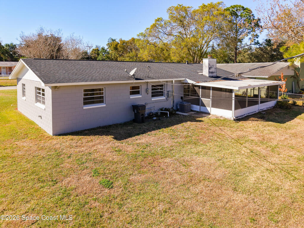 615 Hillcrest Avenue, Titusville, FL 32796