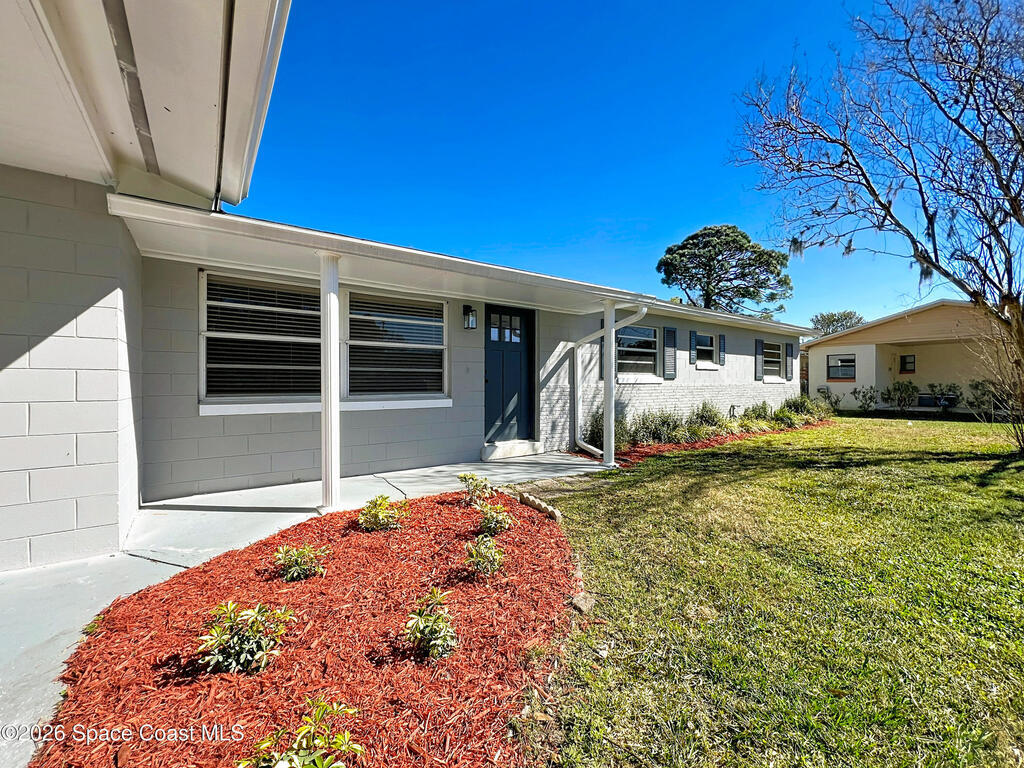 615 Hillcrest Avenue, Titusville, FL 32796