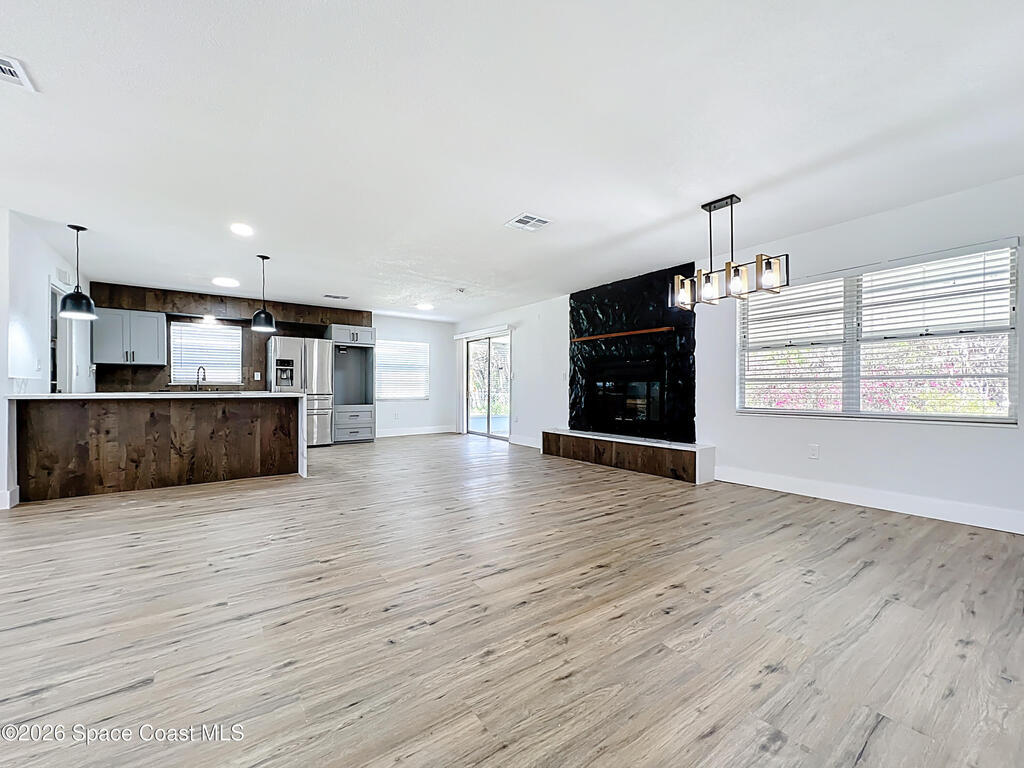 615 Hillcrest Avenue, Titusville, FL 32796