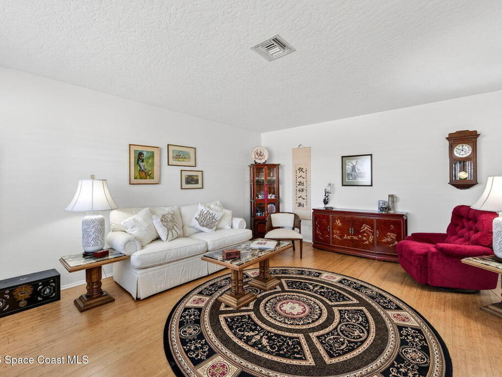 448 Saint Georges Court, Satellite Beach, FL 32937