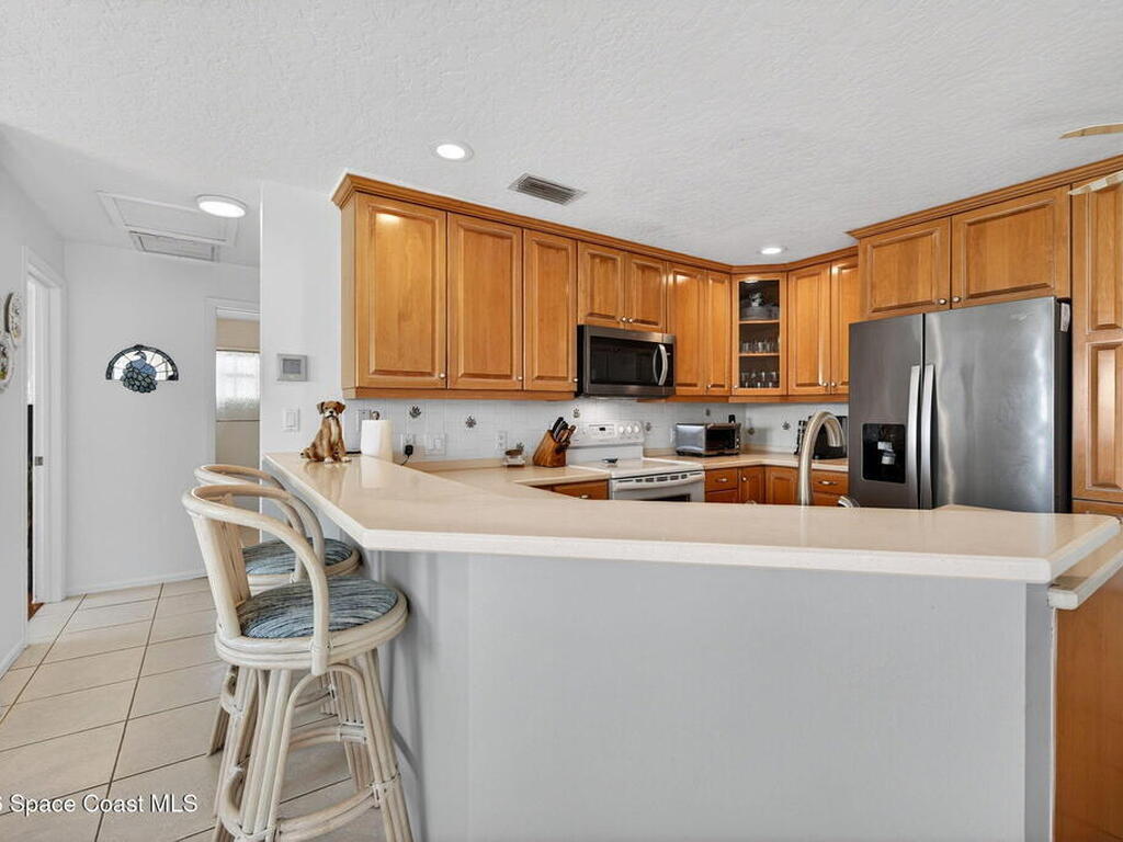 448 Saint Georges Court, Satellite Beach, FL 32937