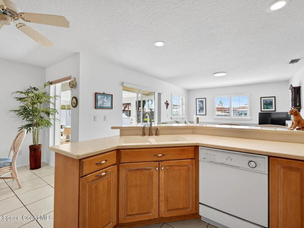 448 Saint Georges Court, Satellite Beach, FL 32937