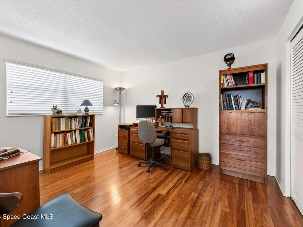 448 Saint Georges Court, Satellite Beach, FL 32937