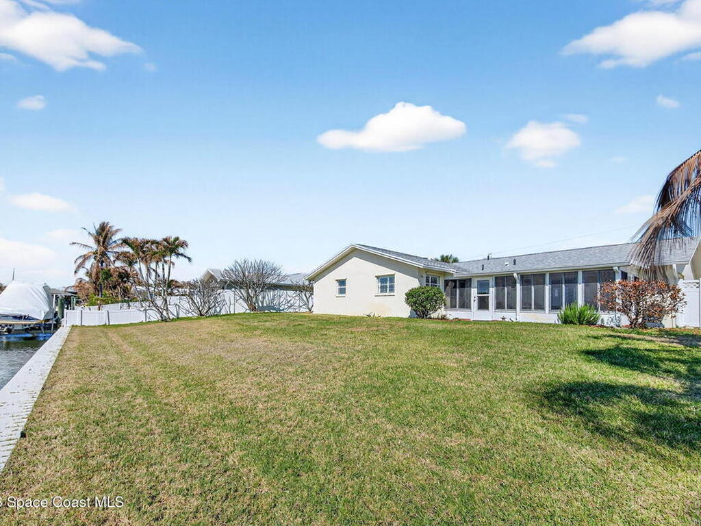 448 Saint Georges Court, Satellite Beach, FL 32937