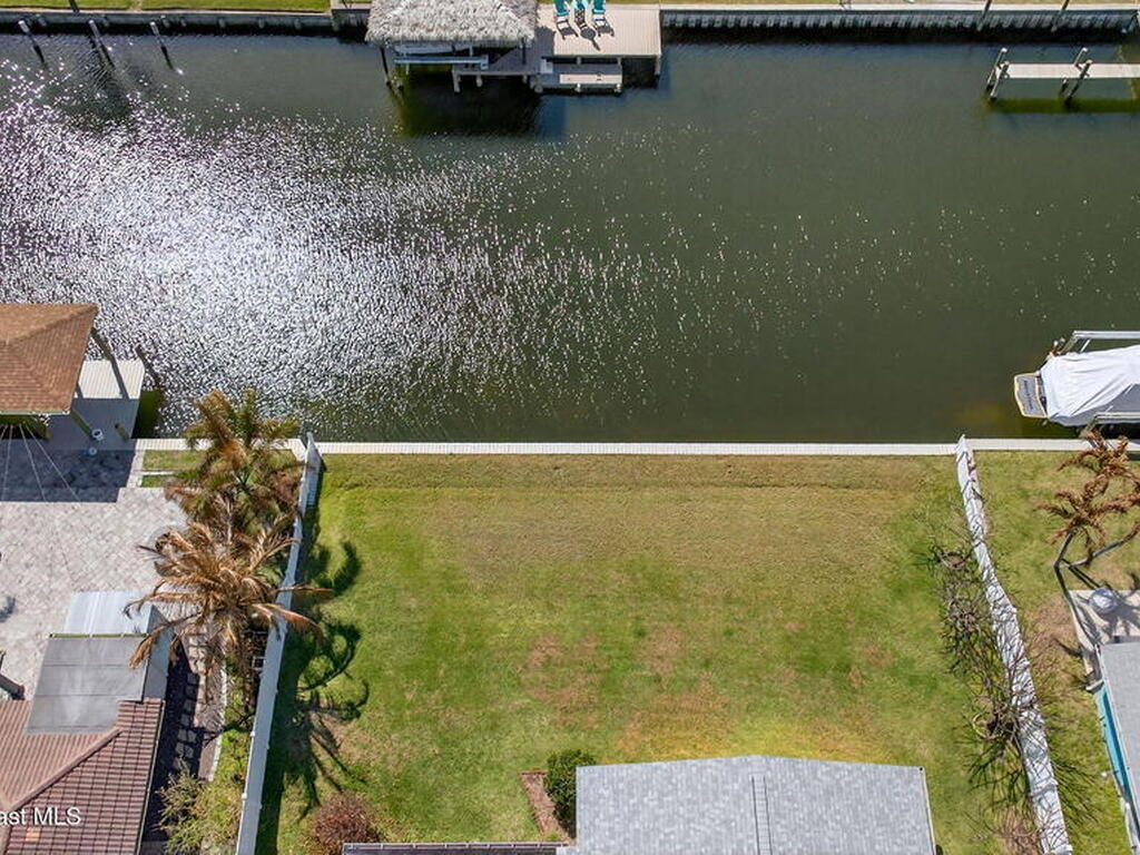 448 Saint Georges Court, Satellite Beach, FL 32937