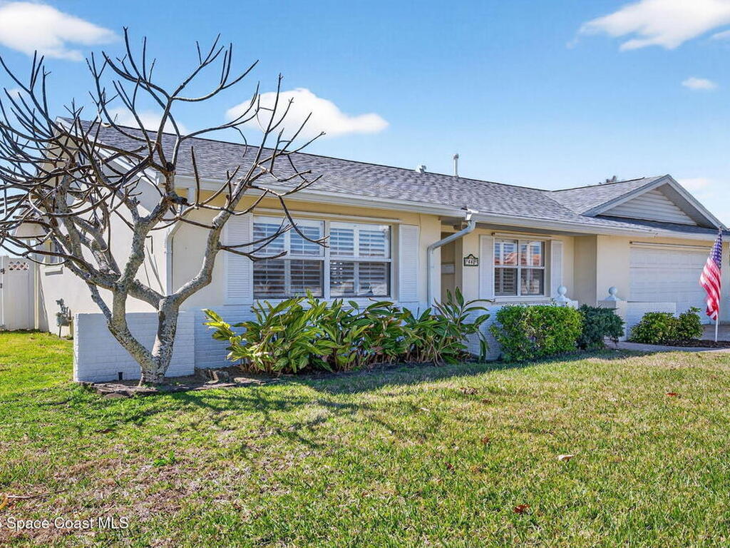 448 Saint Georges Court, Satellite Beach, FL 32937