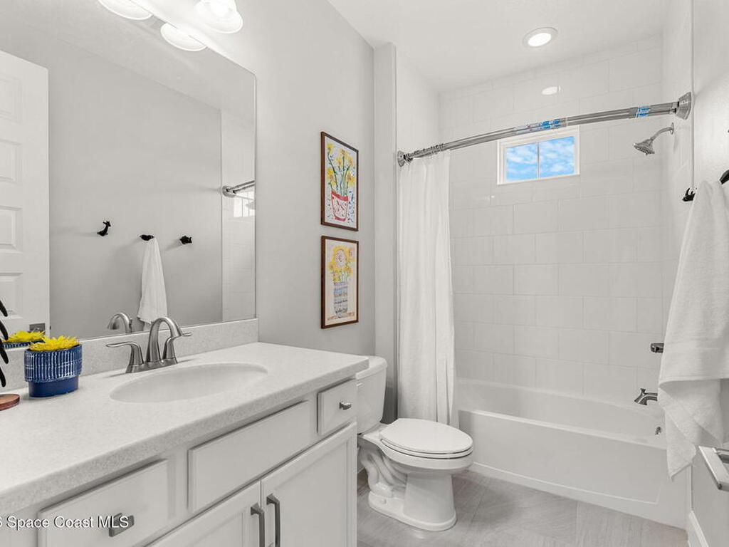 8206 Lyside Drive, Melbourne, FL 32940