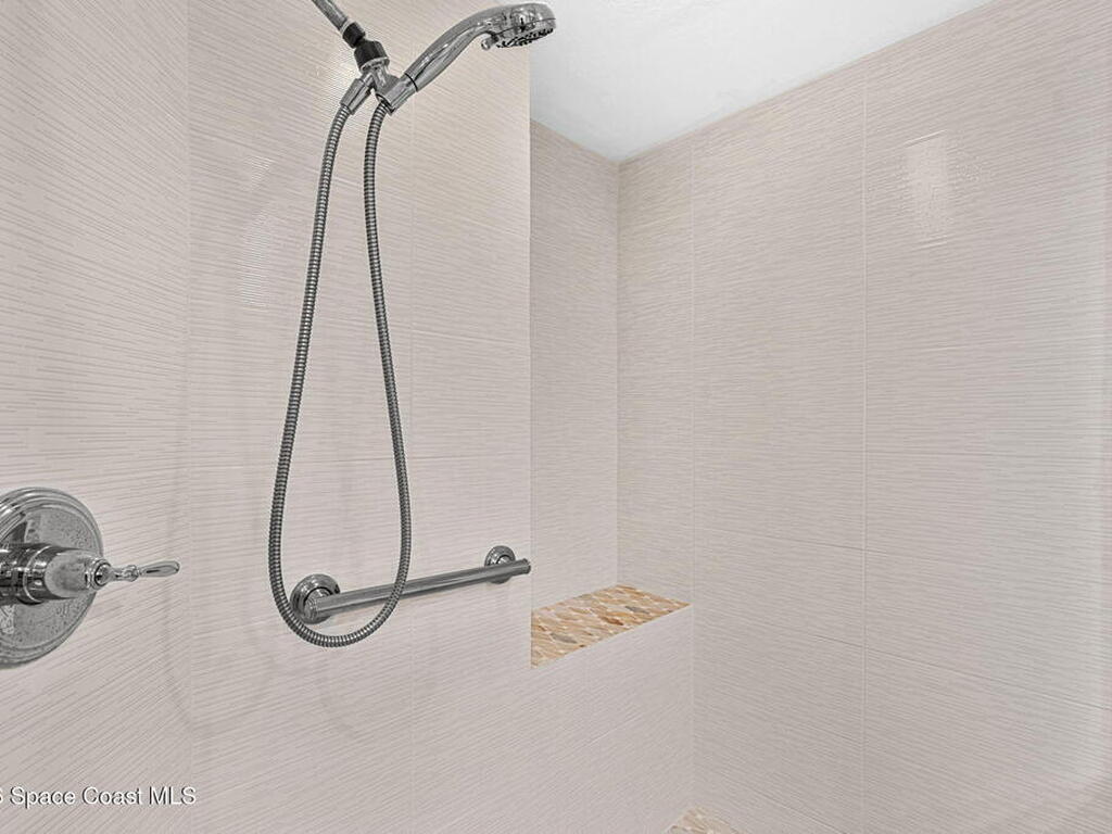 410 Hayes Avenue, Cocoa Beach, FL 32931