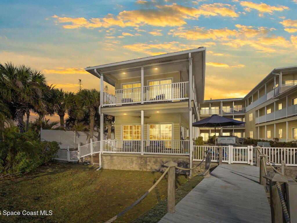 3450 S Atlantic Avenue, Cocoa Beach, FL 32931
