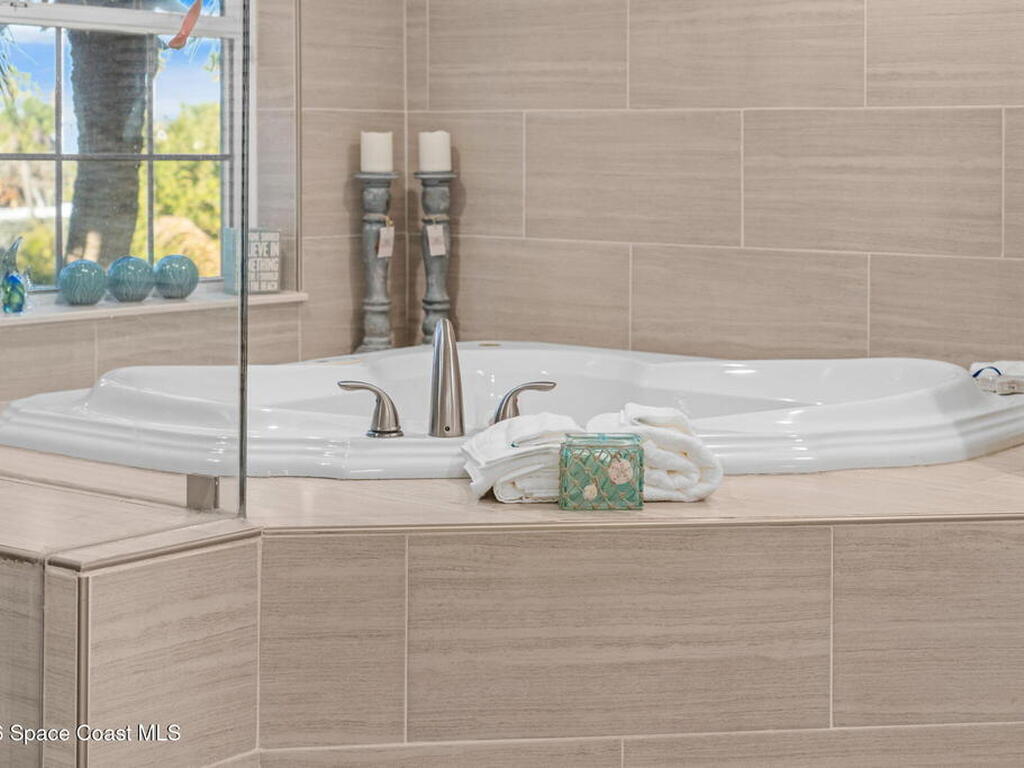 3450 S Atlantic Avenue, Cocoa Beach, FL 32931