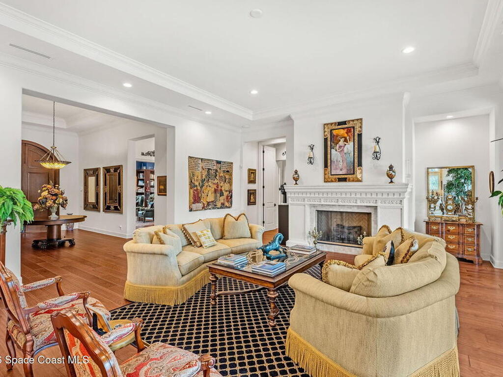 135 Lansing Island Drive, Indian Harbour Beach, FL 32937