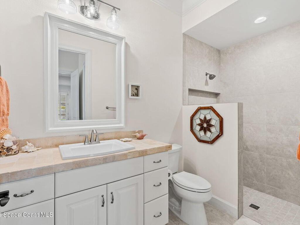 135 Lansing Island Drive, Indian Harbour Beach, FL 32937