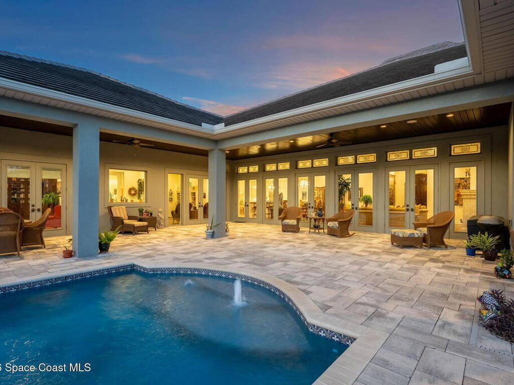 135 Lansing Island Drive, Indian Harbour Beach, FL 32937