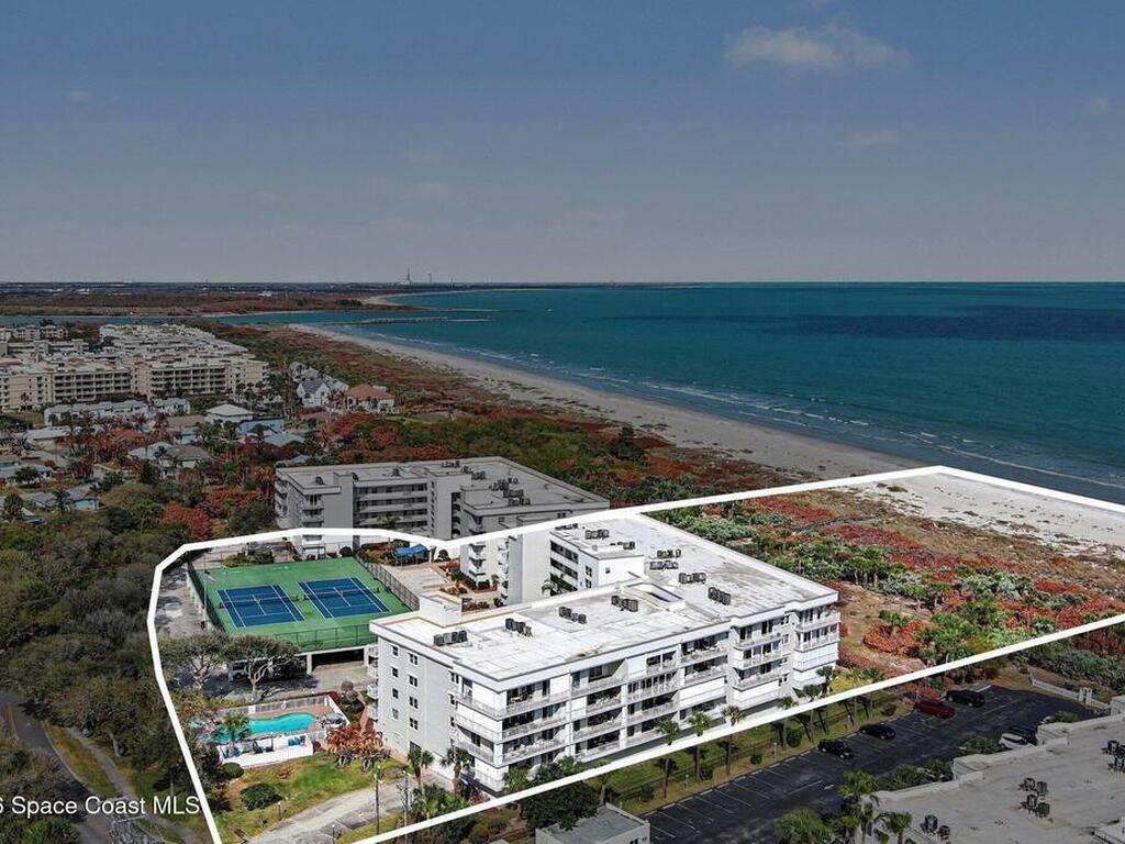 8700 Ridgewood Avenue, Cape Canaveral, FL 32920