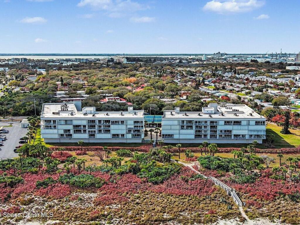 8700 Ridgewood Avenue, Cape Canaveral, FL 32920