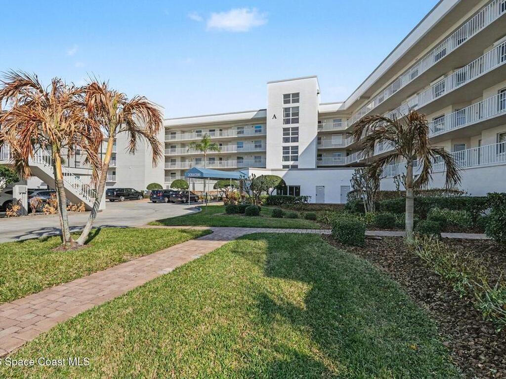 8700 Ridgewood Avenue, Cape Canaveral, FL 32920