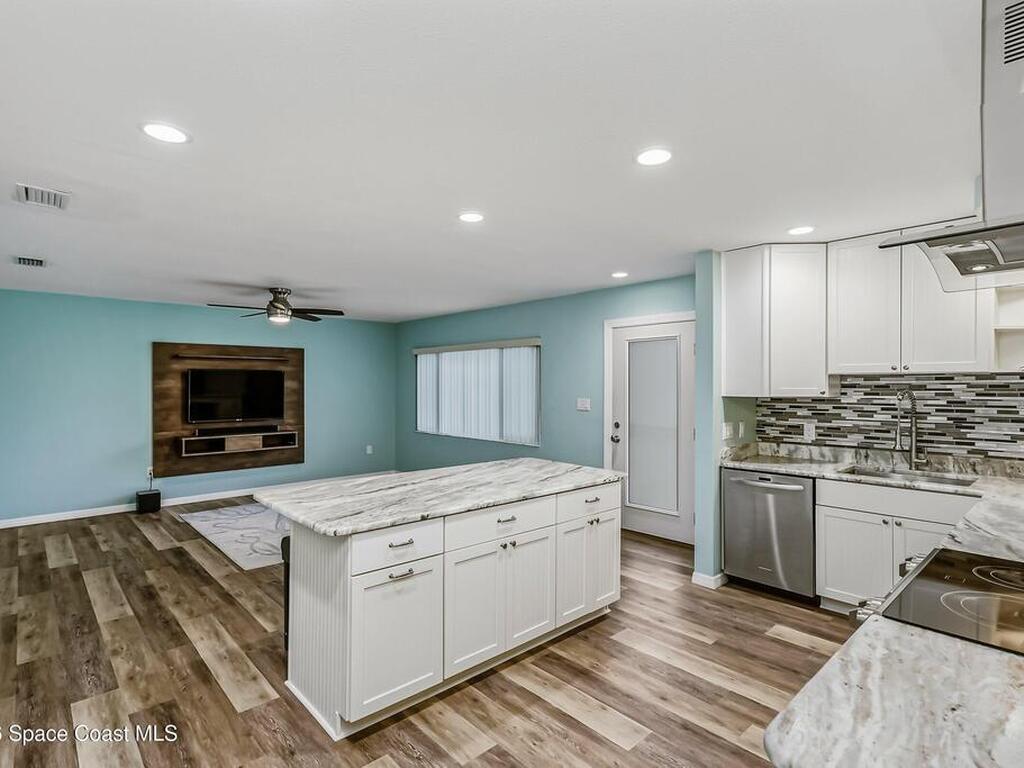 456 Barrello Lane, Cocoa Beach, FL 32931