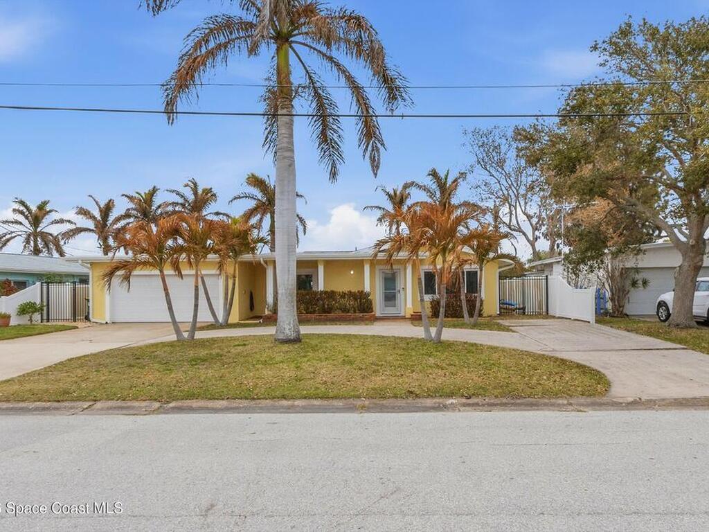 456 Barrello Lane, Cocoa Beach, FL 32931