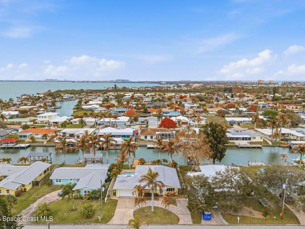 456 Barrello Lane, Cocoa Beach, FL 32931