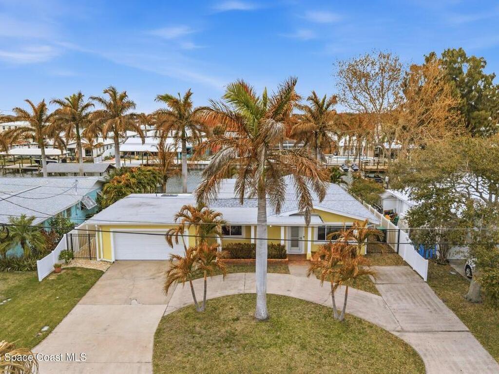 456 Barrello Lane, Cocoa Beach, FL 32931