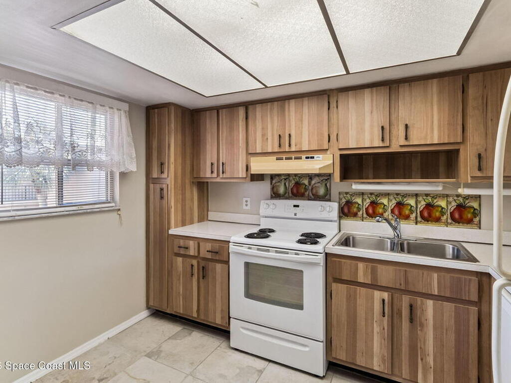 3150 N Harbor City Boulevard, Melbourne, FL 32935