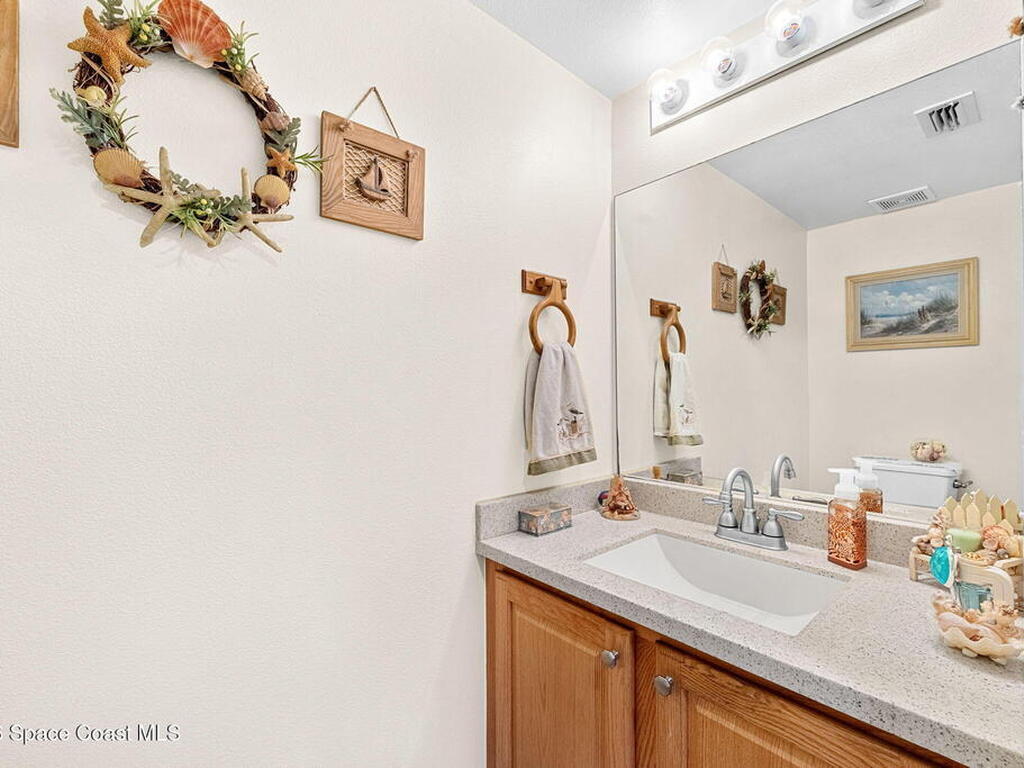 256 Mcclain Drive, Melbourne, FL 32904