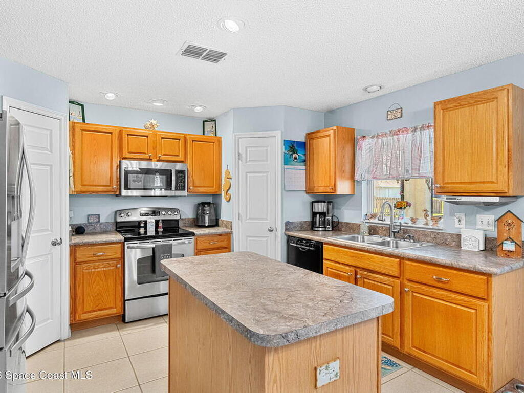 256 Mcclain Drive, Melbourne, FL 32904
