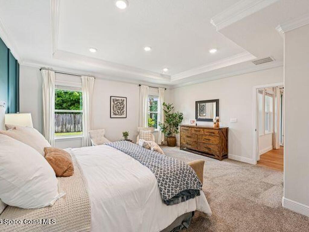 8746 103rd Avenue, Vero Beach, FL 32967