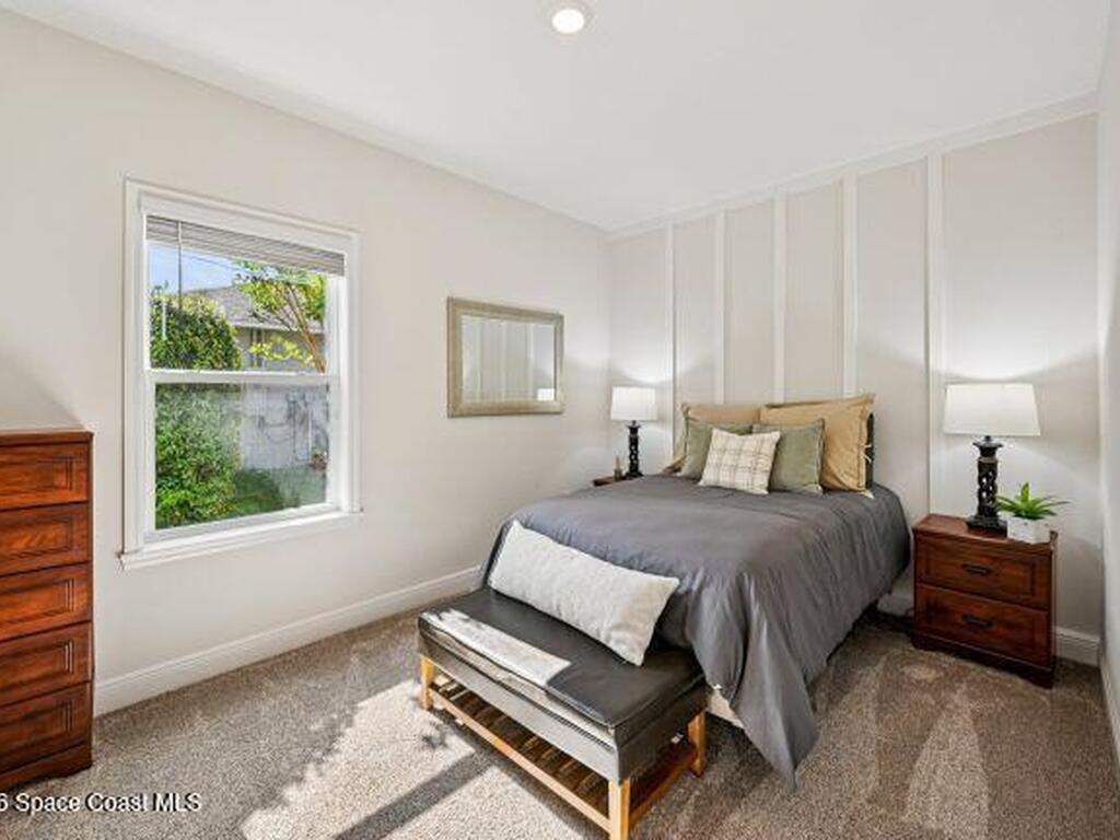 8746 103rd Avenue, Vero Beach, FL 32967