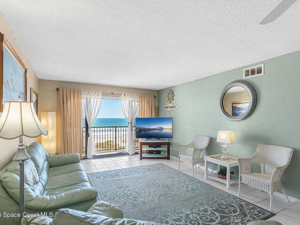 1251 S Atlantic Avenue, Cocoa Beach, FL 32931