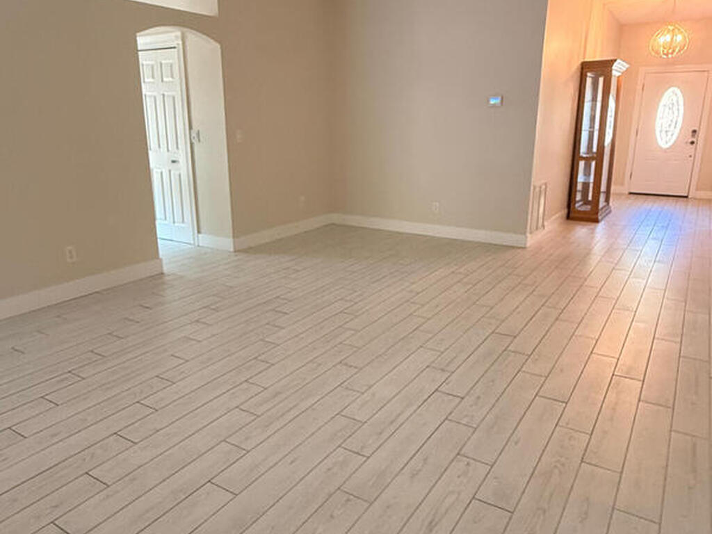 877 Villa Drive, Melbourne, FL 32940
