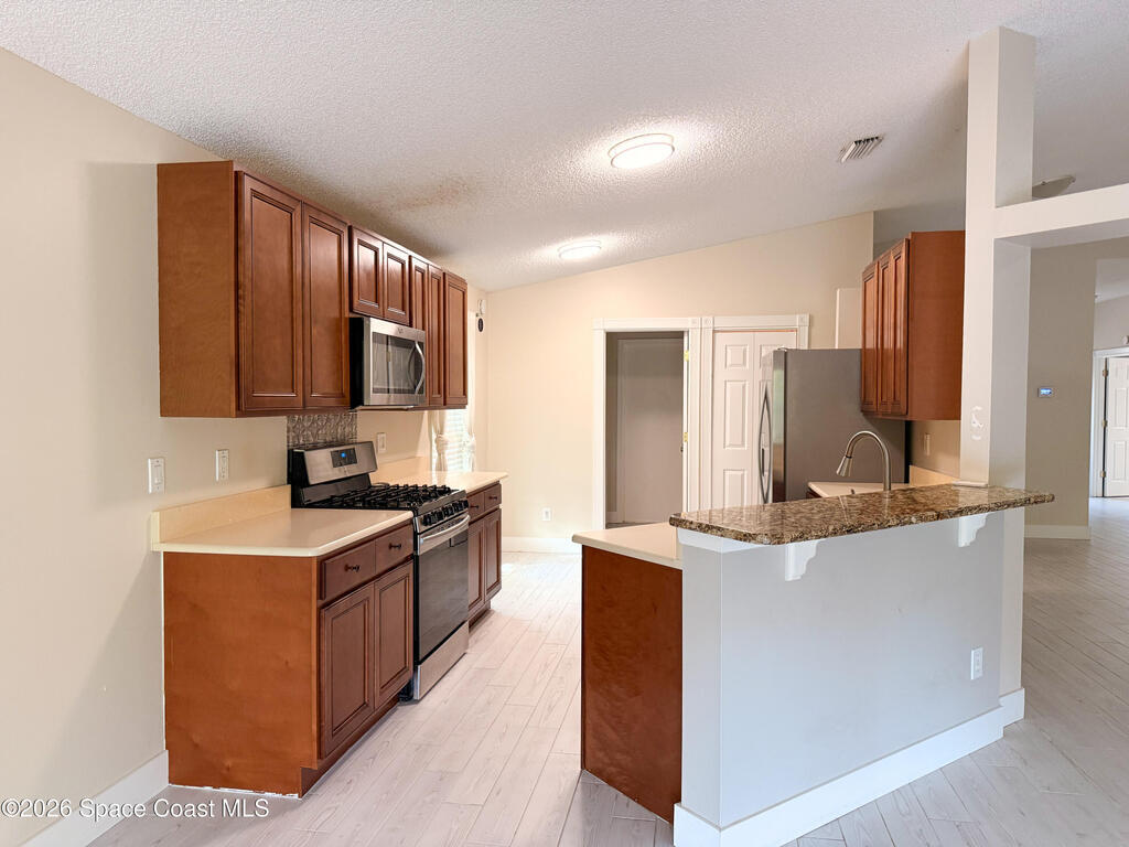 877 Villa Drive, Melbourne, FL 32940