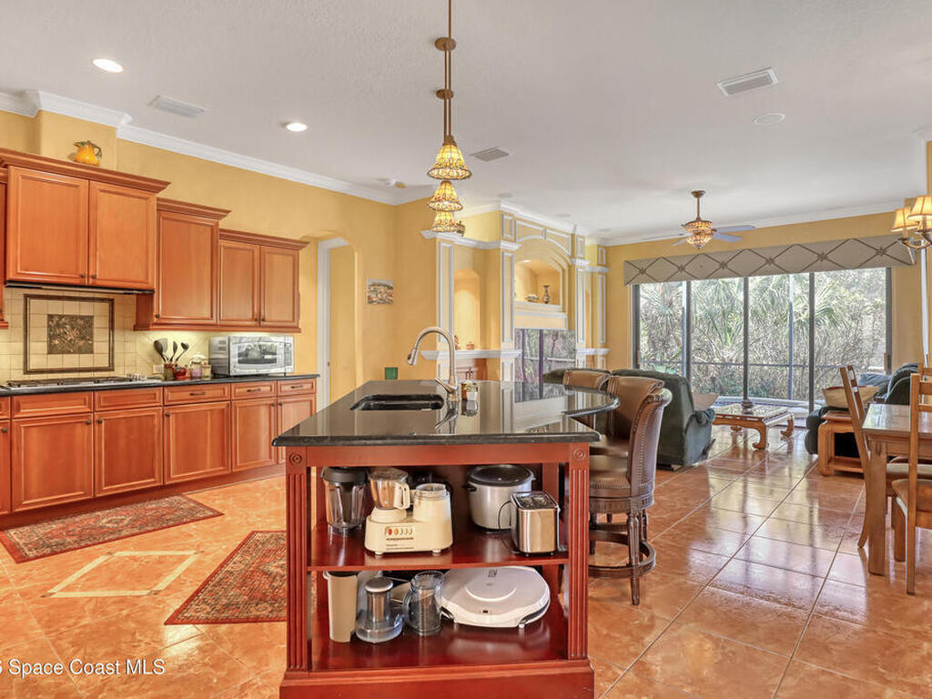 8252 Old Tramway Drive, Melbourne, FL 32940