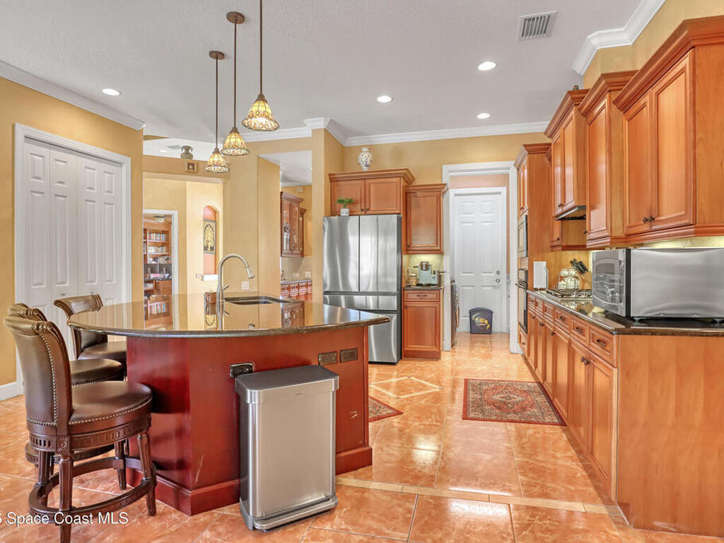 8252 Old Tramway Drive, Melbourne, FL 32940